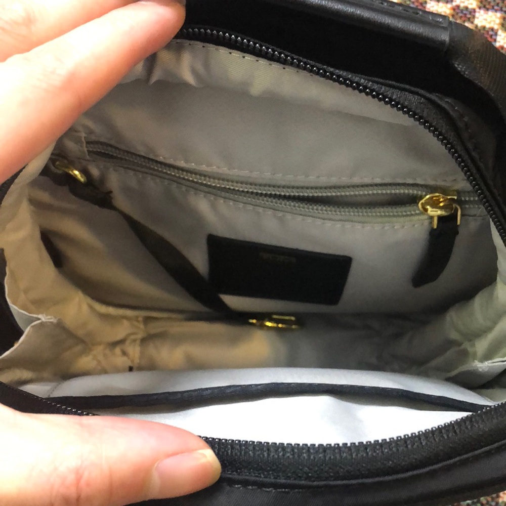 โจTUMI Voyageur Mini Crossbody | RFID anti-theft + 3WAY carrying method - Picture 6 of 6